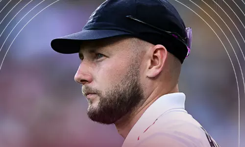 ஆஷஸ் 5வது டெஸ்ட்: இங்கிலாந்து அணிக்கு பின்னடைவு