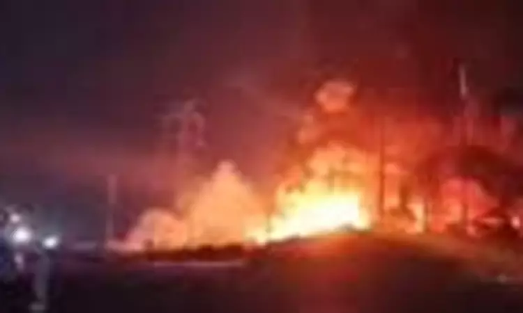 முற்றிய மோதல்.. வெனிசுலா துறைமுகம் மீது அமெரிக்கா தாக்குதல் முற்றிய மோதல்.. வெனிசுலா துறைமுகம் மீது அமெரிக்கா தாக்குதல்