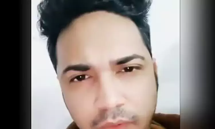 வங்காளதேசம்; மாணவர் இயக்க தலைவர் கொலையில் தேடப்படும் நபர் துபாயில் பதுங்கல் வங்காளதேசம்; மாணவர் இயக்க தலைவர் கொலையில் தேடப்படும் நபர் துபாயில் பதுங்கல்