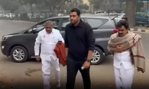 கரூர் வழக்கு: தவெக நிர்வாகிகளிடம் 3 -வது நாளாக சிபிஐ அதிகாரிகள் விசாரணை