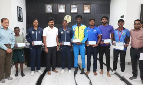 ரூ.48.76 கோடியில் விளையாட்டு உட்கட்டமைப்பு மேம்பாட்டு பணிகள் - உதயநிதி ஸ்டாலின் அடிக்கல் நாட்டினார்