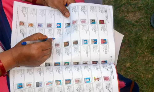 வாக்காளர் பட்டியலில் மீண்டும் பெயர் சேர்க்க 7.35 லட்சம் பேர் விண்ணப்பம்