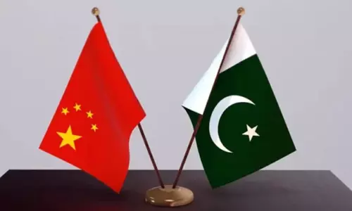 வருகிற 4-ந் தேதி சீனா செல்லும் பாகிஸ்தான் துணை பிரதமர்