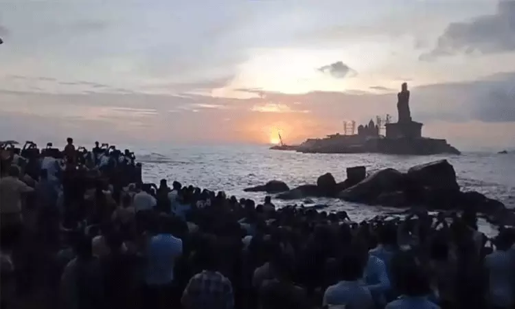 ஆண்டின் முதல் சூரிய உதயத்தை காண கன்னியாகுமரியில்... ... இன்றைய முக்கிய செய்திகள்... சில வரிகளில்... 01.01.2026