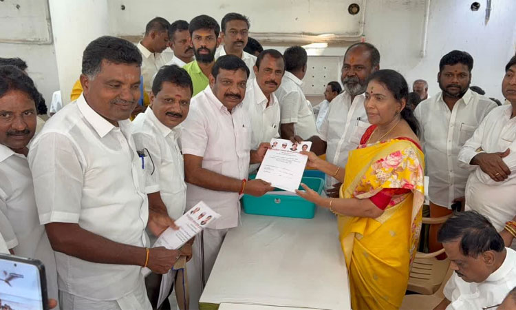 அதிமுக சார்பில் போட்டியிட 10,175 பேர் விருப்ப மனு