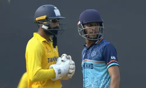 விஜய் ஹசாரே கோப்பை கிரிக்கெட்: தமிழக அணி தொடர்ந்து 3-வது தோல்வி விஜய் ஹசாரே கோப்பை கிரிக்கெட்: தமிழக அணி தொடர்ந்து 3-வது தோல்வி