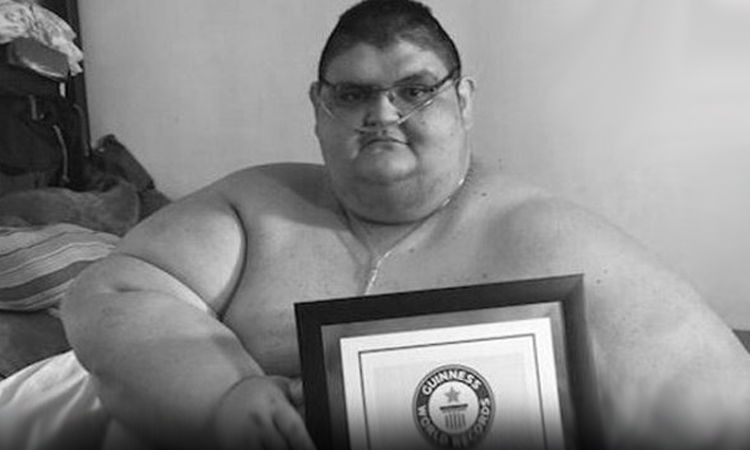 உலகின் அதிக எடை கொண்ட மனிதராக அறியப்பட்ட நபர் உயிரிழப்பு