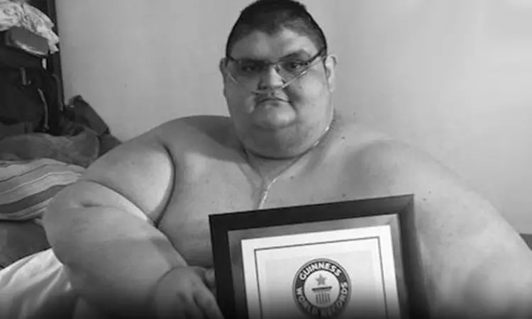 உலகின் அதிக எடை கொண்ட மனிதராக அறியப்பட்ட நபர் உயிரிழப்பு உலகின் அதிக எடை கொண்ட மனிதராக அறியப்பட்ட நபர் உயிரிழப்பு