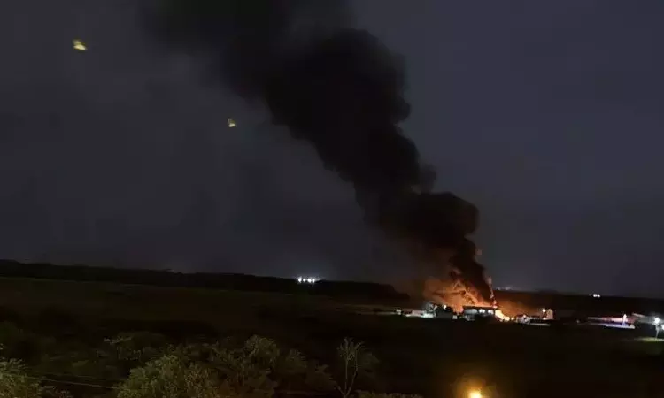 வெனிசுலா மீது அமெரிக்கா தாக்குதல்.. இந்தியர்களுக்கு மத்திய அரசு அறிவுரை வெனிசுலா மீது அமெரிக்கா தாக்குதல்.. இந்தியர்களுக்கு மத்திய அரசு அறிவுரை