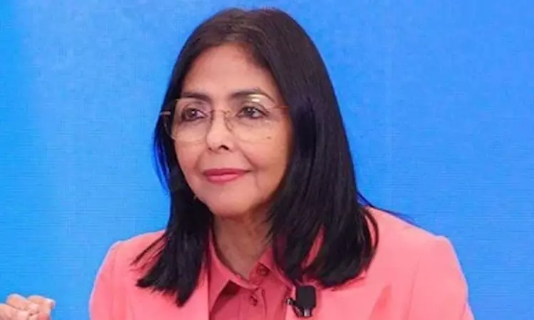 வெனிசுலா நாட்டின் இடைக்கால அதிபராக டெல்சி ரோட்ரிக்ஸ் நியமனம்