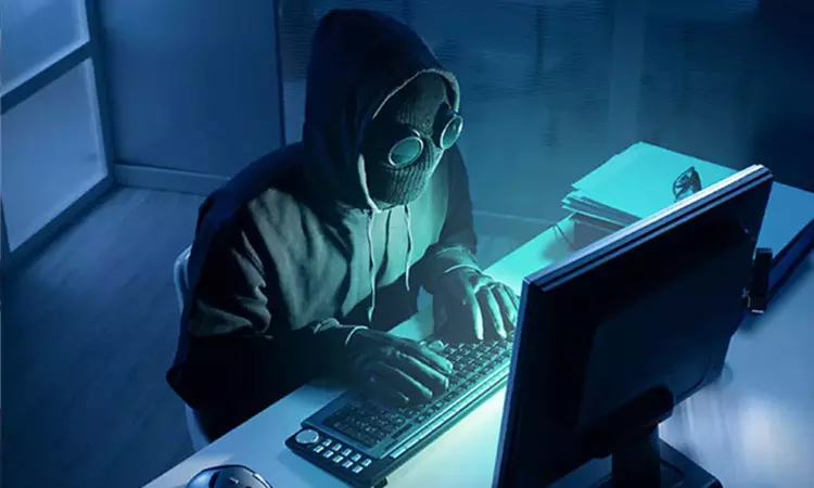 பகுதிநேர வேலை தருவதாக கூறி ரூ.5.7 லட்சம் மோசடி  சைபர் கிரைம் போலீசார் விசாரணை