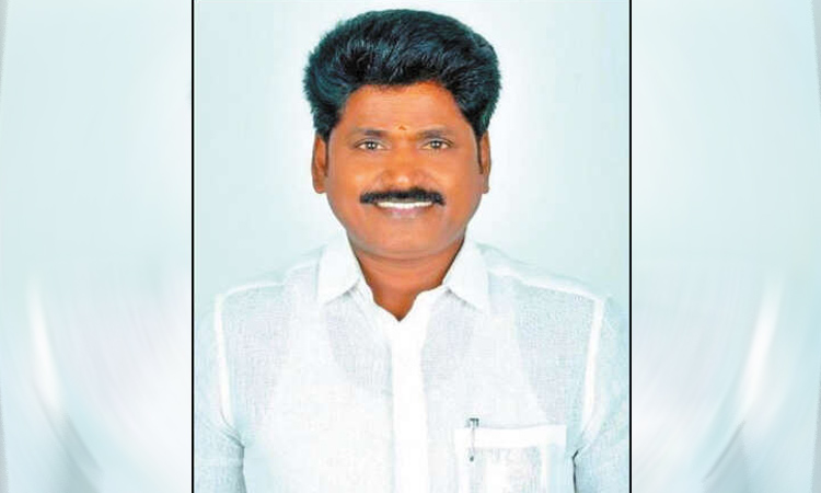 திருவள்ளூர் மேற்கு மாவட்ட அ.தி.மு.க. துணை செயலாளர் கட்சியில் இருந்து விலகல்