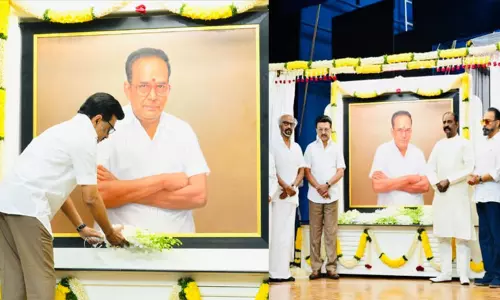 ஏ.வி.எம். சரவணனுக்கு முதல்-அமைச்சர் மு.க.ஸ்டாலின் புகழஞ்சலி ஏ.வி.எம். சரவணனுக்கு முதல்-அமைச்சர் மு.க.ஸ்டாலின் புகழஞ்சலி