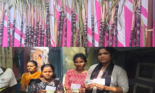 ரூ.3,000 ரொக்கம், பச்சரிசி, சர்க்கரை, கரும்புடன் கூடிய பொங்கல் பரிசு:டோக்கன் விநியோகம் ரூ.3,000 ரொக்கம், பச்சரிசி, சர்க்கரை, கரும்புடன் கூடிய பொங்கல் பரிசு:டோக்கன் விநியோகம்