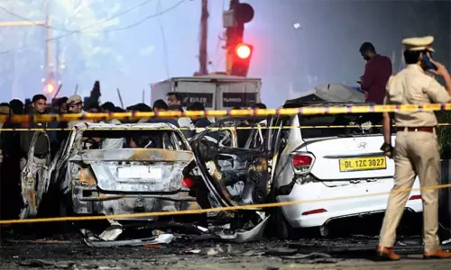 டெல்லி கார் குண்டு வெடிப்பு சம்பவம்: என்.ஐ.ஏ. விசாரணையில் புதிய தகவல்