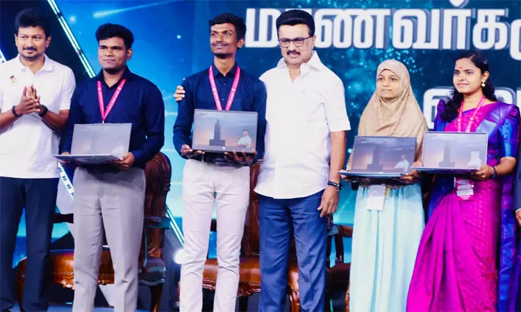 தேசிய சராசரியைத் தாண்டி தமிழ்நாடு சாதனை  மாநில திட்டக் குழு அளித்த ஆய்வறிக்கையில் தகவல்