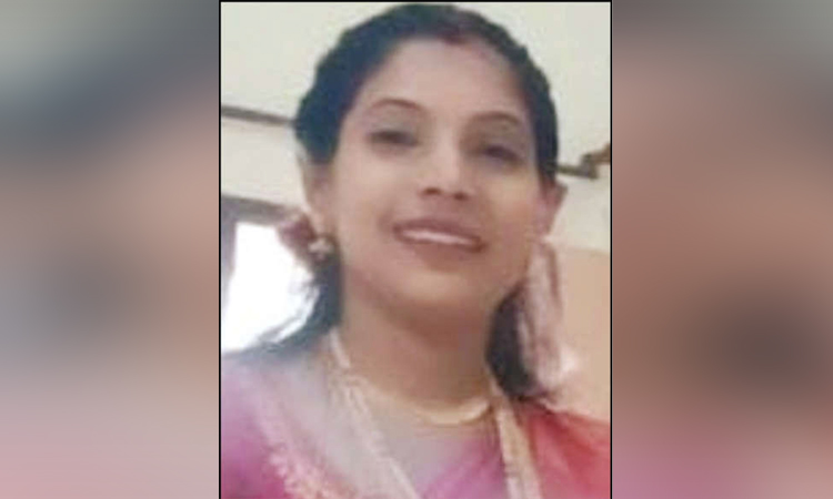 3 வயது மகளுடன் ஏரியில் குதித்து பெண் தற்கொலை: காரணம் என்ன...? - போலீஸ் விசாரணை