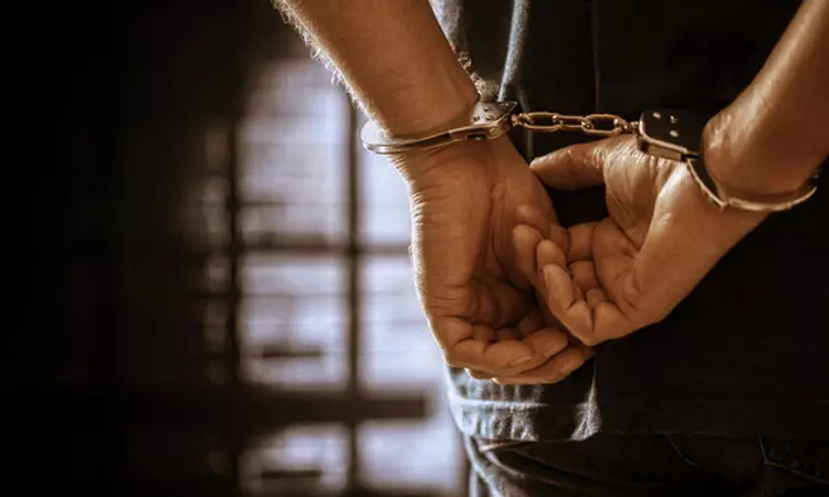 பாகிஸ்தானுக்கு ரகசிய தகவல்களை அளித்த 15 வயது சிறுவன் கைது பாகிஸ்தானுக்கு ரகசிய தகவல்களை அளித்த 15 வயது சிறுவன் கைது