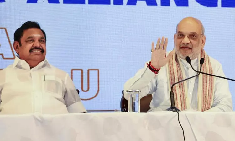 மத்திய மந்திரி அமித்ஷாவுடன் எடப்பாடி பழனிசாமி சந்திப்பு மத்திய மந்திரி அமித்ஷாவுடன் எடப்பாடி பழனிசாமி சந்திப்பு