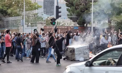 ஈரானில் உயிரிழப்பு 36ஆக அதிகரிப்பு