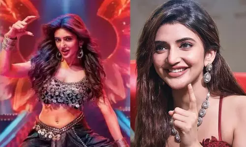 Sreeleela says yes only to Pushpa 2... and no to other films Sreeleela says yes only to Pushpa 2... and no to other films