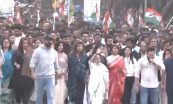 மேற்கு வங்காளத்தில் மம்தா பானர்ஜி பேரணி