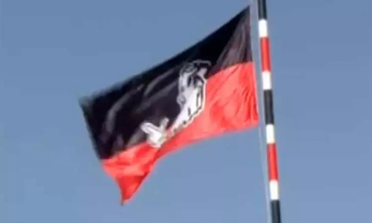 தி.மு.க. அரசுக்கு பாராட்டு தெரிவித்த அ.தி.மு.க. முன்னாள் அமைச்சர் தி.மு.க. அரசுக்கு பாராட்டு தெரிவித்த அ.தி.மு.க. முன்னாள் அமைச்சர்