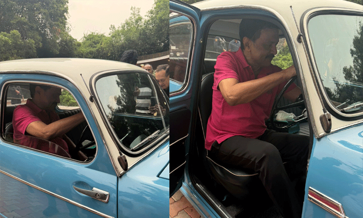 காலை நடைபயிற்சிக்குப் பின், கார் ஓட்டி மகிழ்ந்த முதல்அமைச்சர் மு.க.ஸ்டாலின்