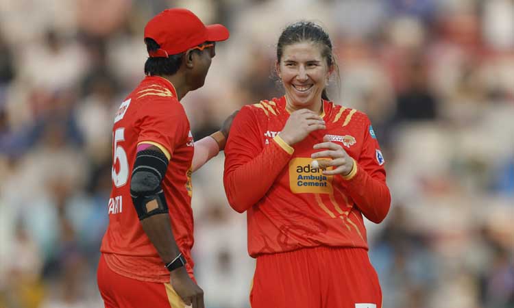 மகளிர் பிரீமியர் லீக்: குஜராத் அணி வெற்றி