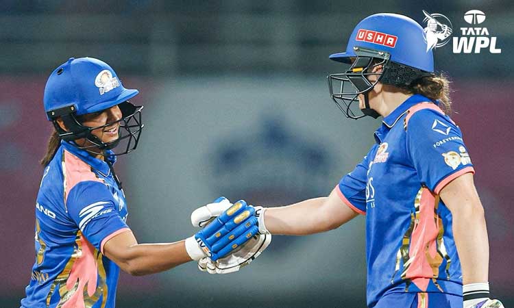 மகளிர் பிரீமியர் லீக்: டெல்லி அணிக்கு 196  ரன்கள் இலக்கு நிர்ணயித்த மும்பை