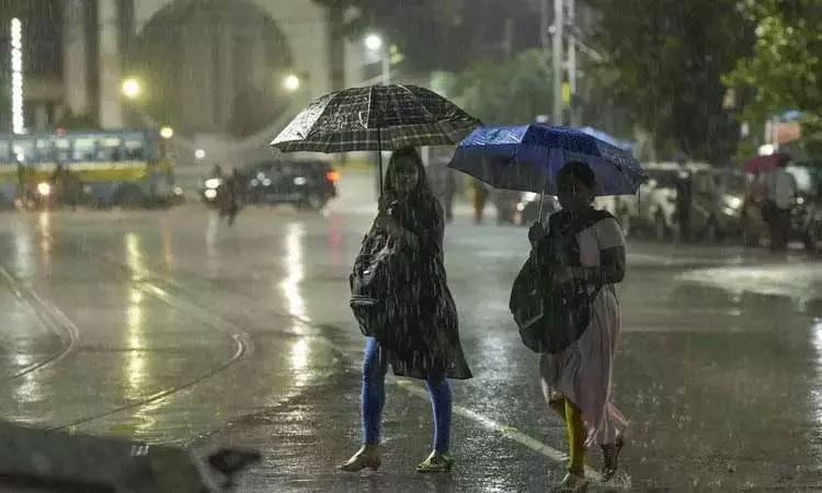 அதிகாலை 4 மணி வரை 25 மாவட்டங்களில் மழைக்கு வாய்ப்பு