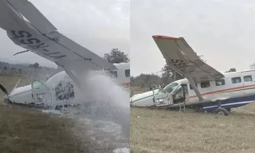 ஒடிசா: சிறிய ரக விமானம் தரையில் விழுந்து விபத்து - 6 பேர் காயம்