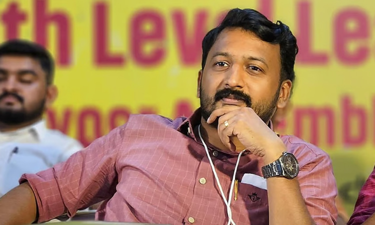 கேரளா: பாலியல் வன்கொடுமை வழக்கில் எம்.எல்.ஏ. கைது