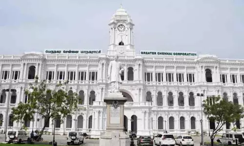 மெரினாவில் குப்பை கொட்டினால் ரூ.5000 அபராதம் - சென்னை மாநகராட்சி எச்சரிக்கை மெரினாவில் குப்பை கொட்டினால் ரூ.5000 அபராதம் - சென்னை மாநகராட்சி எச்சரிக்கை