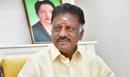 கிராம உதவியாளர்களுக்கு காலமுறை ஊதியம் நிர்ணயம் செய்ய நடவடிக்கை எடுக்க வேண்டும் - ஓ.பன்னீர்செல்வம்