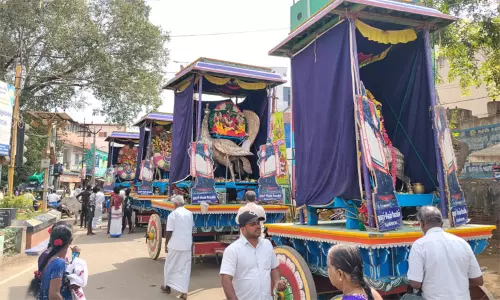 தேவகோட்டை நகர சிவன் கோவிலில் படியளக்கும் விழா தேவகோட்டை நகர சிவன் கோவிலில் படியளக்கும் விழா