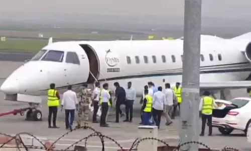 நடிகர் விஜய் டெல்லி சென்று திரும்பிய சொகுசு விமானத்தின் வாடகை எவ்வளவு தெரியுமா?