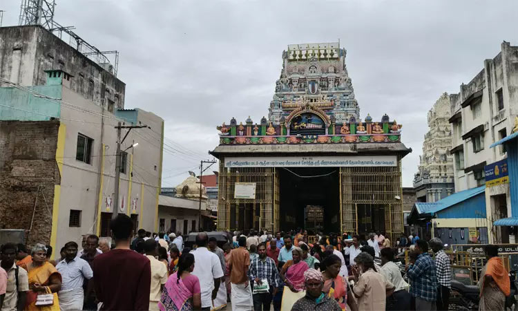 திருவள்ளூர்  வீரராகவப் பெருமாள் கோவிலில் பிரம்மோற்சவம் நாளை ஆரம்பம்