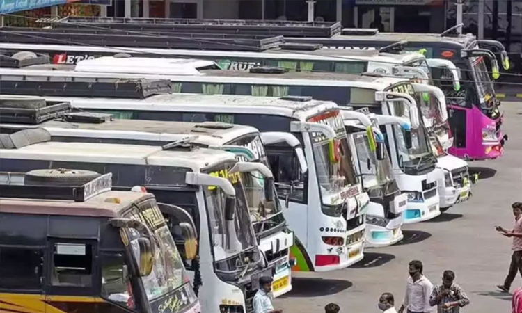 பொங்கல் பண்டிகை: அதிகக் கட்டணம் வசூலித்த 30 ஆம்னி பேருந்துகள் மீது நடவடிக்கை - போக்குவரத்து ஆணையர் தகவல்