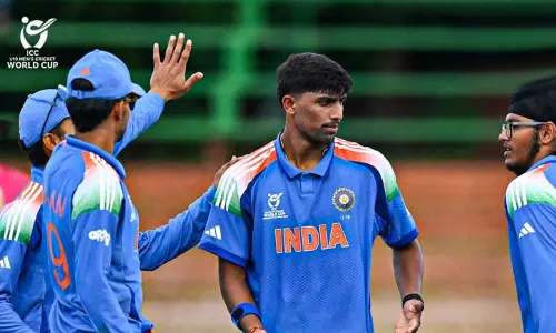 யு19 உலகக் கோப்பை: அமெரிக்காவை வீழ்த்தி இந்திய அணி வெற்றி