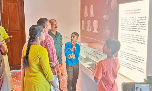 பொங்கல் பண்டிகையையொட்டி பொருநை அருங்காட்சியகத்தில் அலைமோதிய மக்கள் கூட்டம்