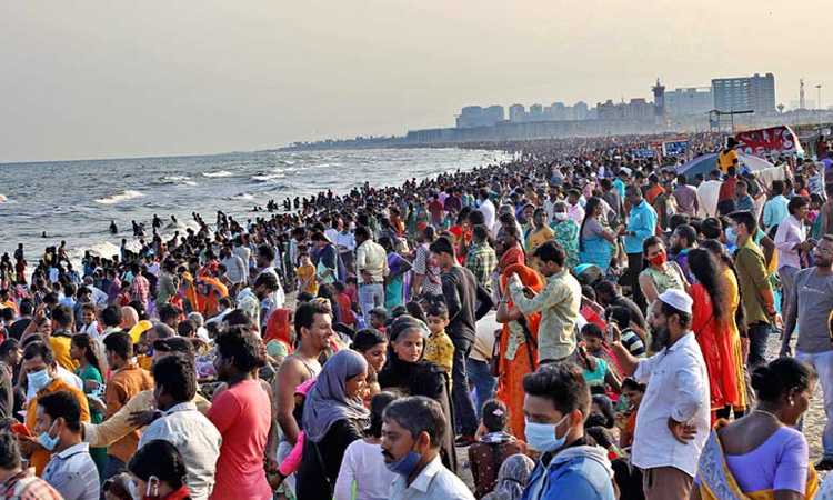 காணும் பொங்கலை முன்னிட்டு சென்னையில் 16 ஆயிரம் போலீசார் பாதுகாப்பு - மெரினாவில் போக்குவரத்து மாற்றம்