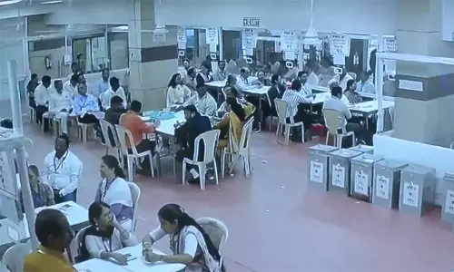 மும்பை மாநகராட்சி தேர்தல்:  29 மாநகராட்சிகளையும் கைப்பற்ற போவது யார்? வாக்கு எண்ணிக்கை தொடங்கியது