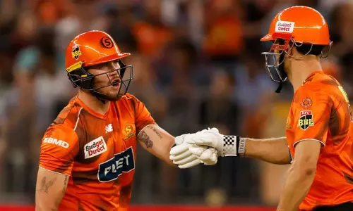 பிக்பாஷ் டி20 லீக்: மெல்போர்ன் அணியை வீழ்த்தி பெர்த் ஸ்கார்ச்சர்ஸ் வெற்றி