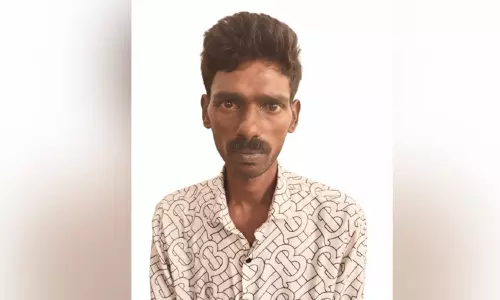 நெல்லையில் கஞ்சா விற்றவர் கைது: பைக் பறிமுதல்