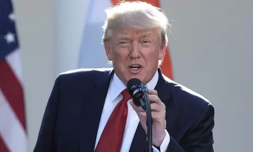 கிரீன்லாந்து மீதான அமெரிக்காவின் கட்டுப்பாட்டை எதிர்க்கும் நாடுகளுக்கு வரி: பிப்.1-ம் தேதி முதல் அமல் - டிரம்ப் அறிவிப்பு