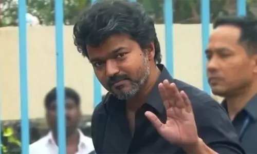 சி.பி.ஐ. விசாரணைக்கு ஆஜராக மீண்டும் டெல்லி செல்கிறார் விஜய்