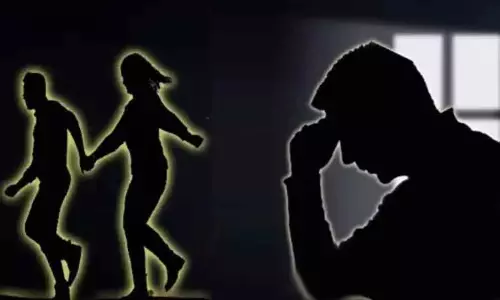 மற்றொரு வாலிபருடன் நெருக்கம் காட்டிய கள்ளக்காதலி.. முதியவர் செய்த வெறிச்செயல்