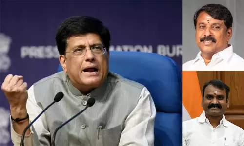 டெல்லியில் பியூஷ் கோயலுடன் தமிழ்நாடு பாஜக நிர்வாகிகள் ஆலோசனை