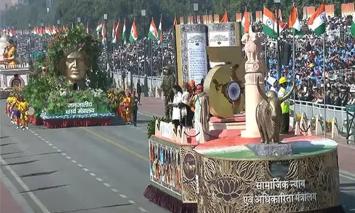 குடியரசு தின கொண்டாட்டம்; 10 ஆயிரம் சிறப்பு விருந்தினர்களுக்கு அழைப்பு